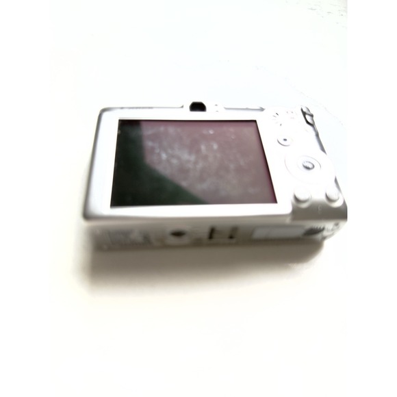 Cannon PowerShot SD600 Digital ELPH Camera w/ Misc Batteries - Picture 7 of 10